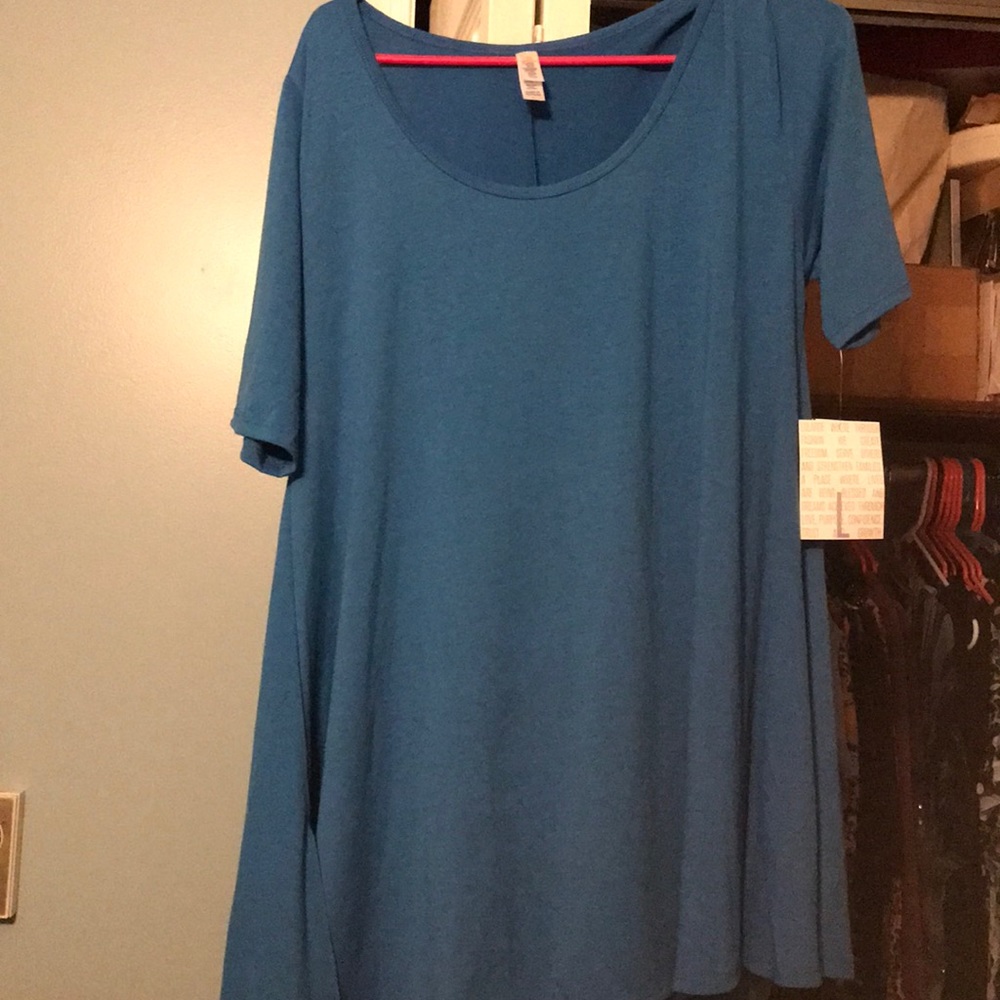 Lularoe Perfect T